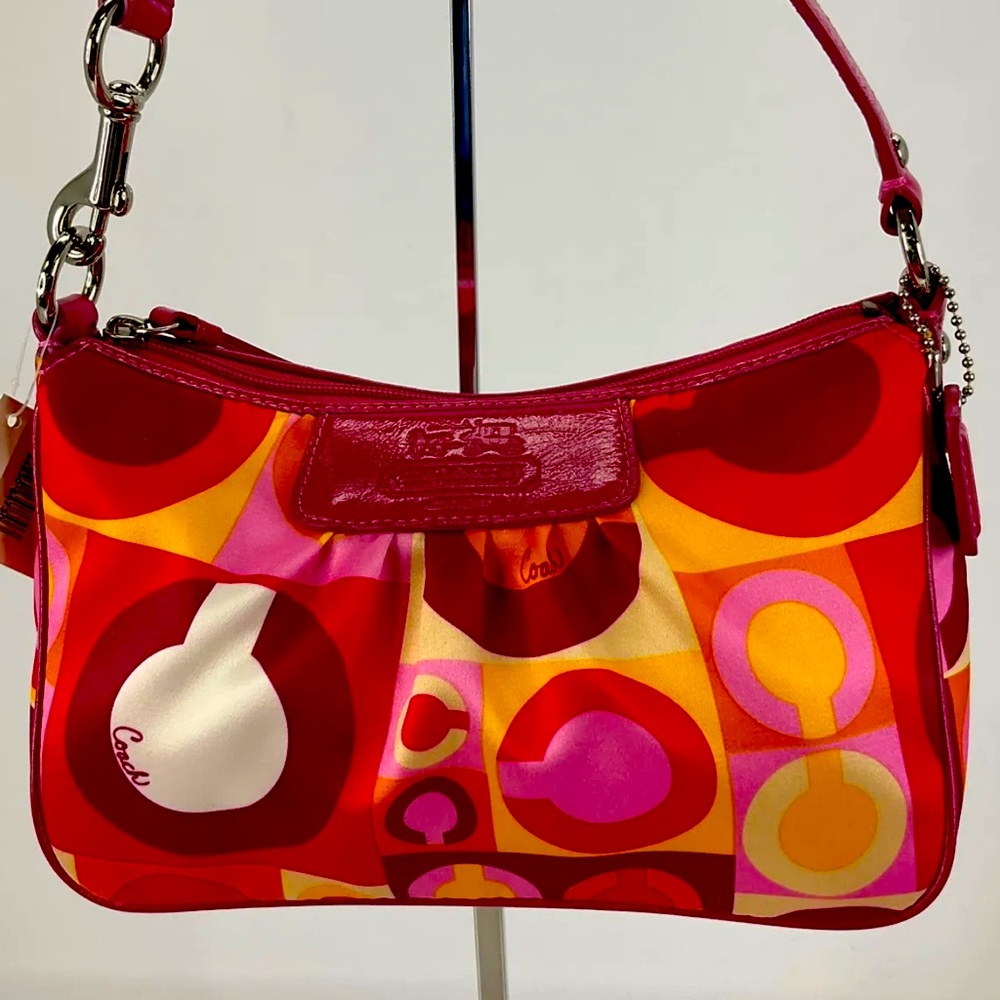 NWT COACH Op Art Pink & Multicolor Sateen & Leather Trim Zip Shoulder Handbag